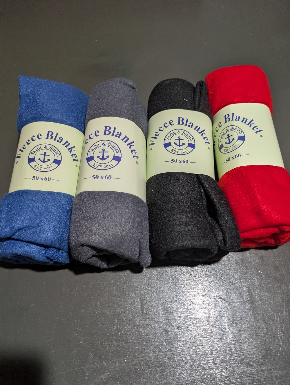 Yacht and smith fleece blanket pack of 4 (Black, Grey, Blue, Red) 50"*60" New